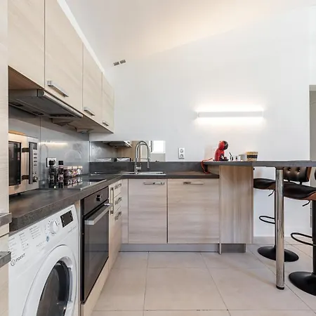 Superbe En Plein Centre Du Vieil Apartmán *