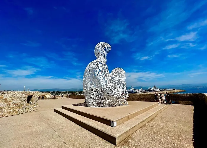 Apartment Superbe En Plein Centre Du Vieil Antibes