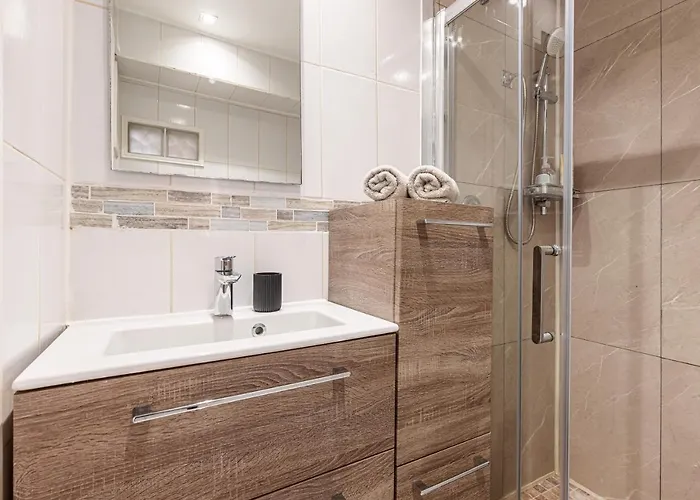 Superbe En Plein Centre Du Vieil شقة أنتيب