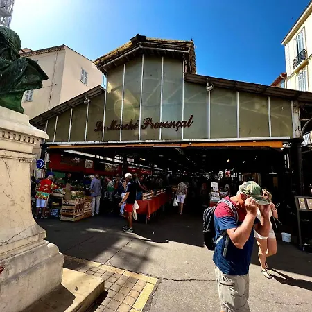 Superbe En Plein Centre Du Vieil アパート *