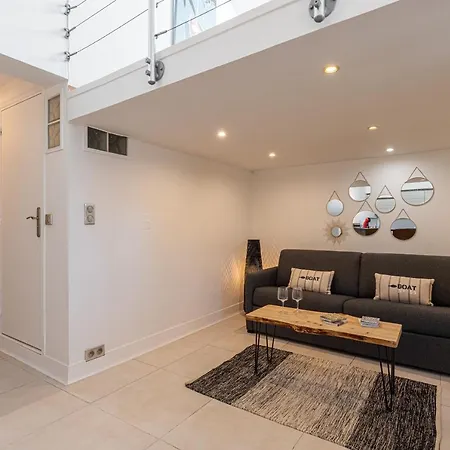 Διαμέρισμα Superbe En Plein Centre Du Vieil *