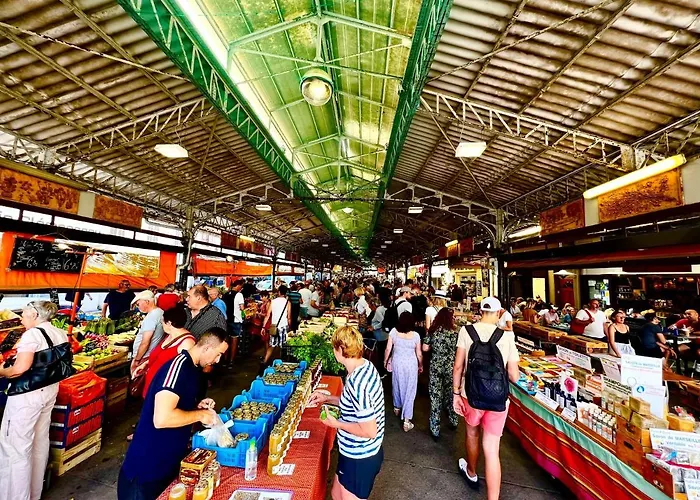 Апартаменти Superbe En Plein Centre Du Vieil