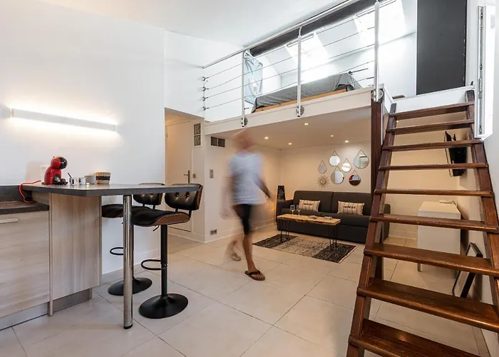 Apartment Superbe En Plein Centre Du Vieil *