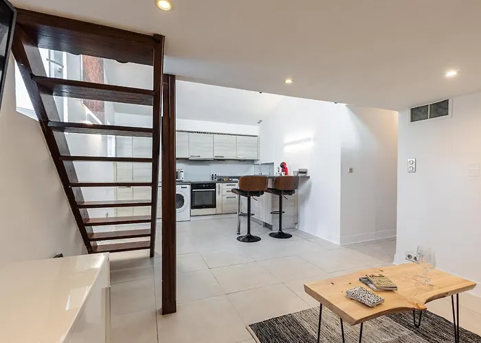 Apartment Superbe En Plein Centre Du Vieil Antibes